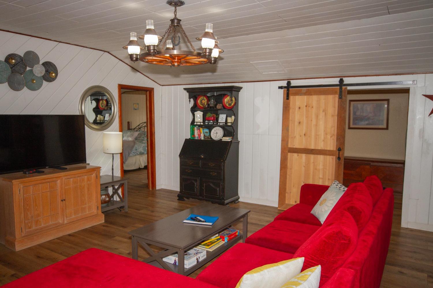 39770 Dunlap Road Dunlap, CA 93621 - Photo 3 of 45 Gallery Image 3