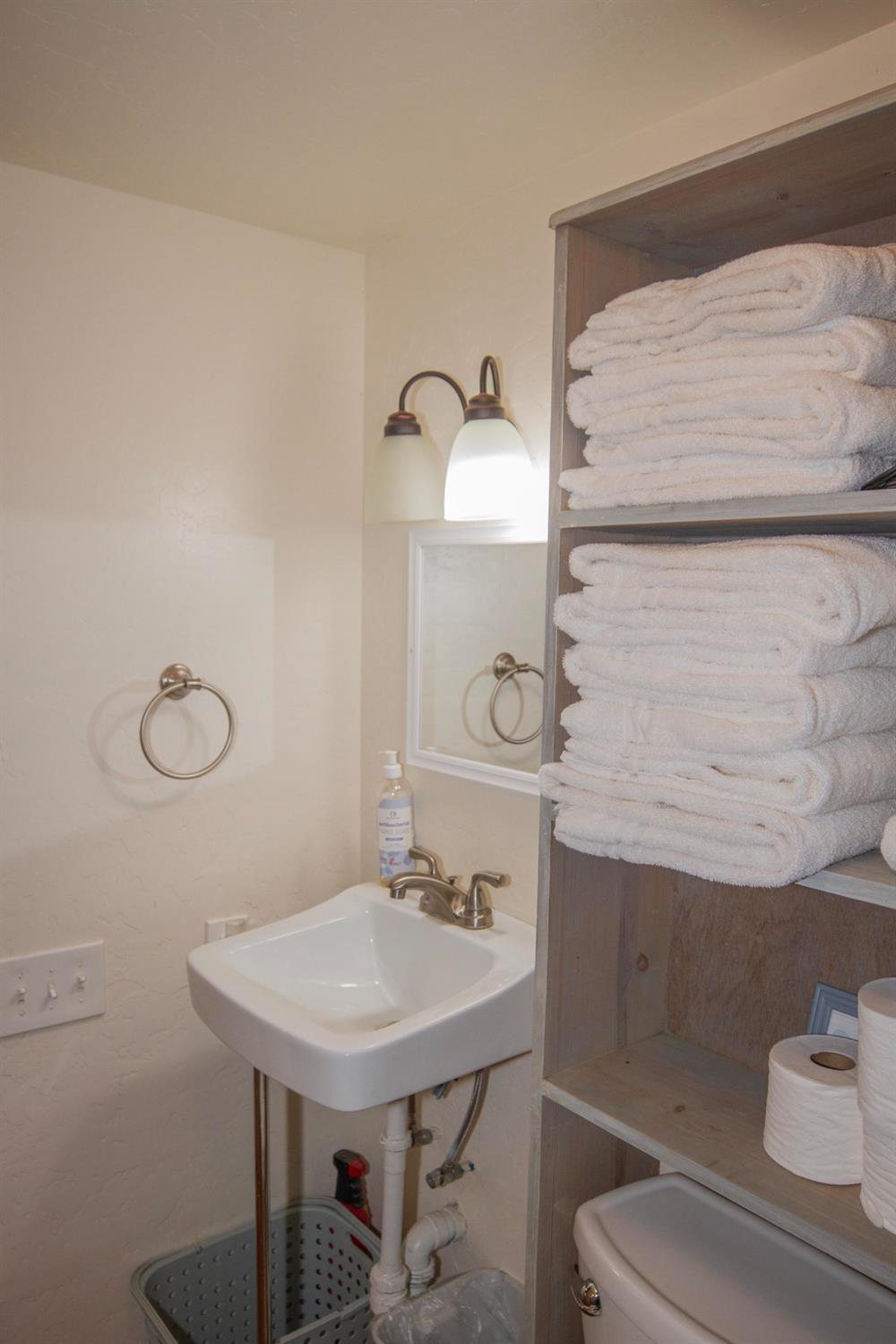 39770 Dunlap Road Dunlap, CA 93621 - Photo 34 of 45 Gallery Image 34