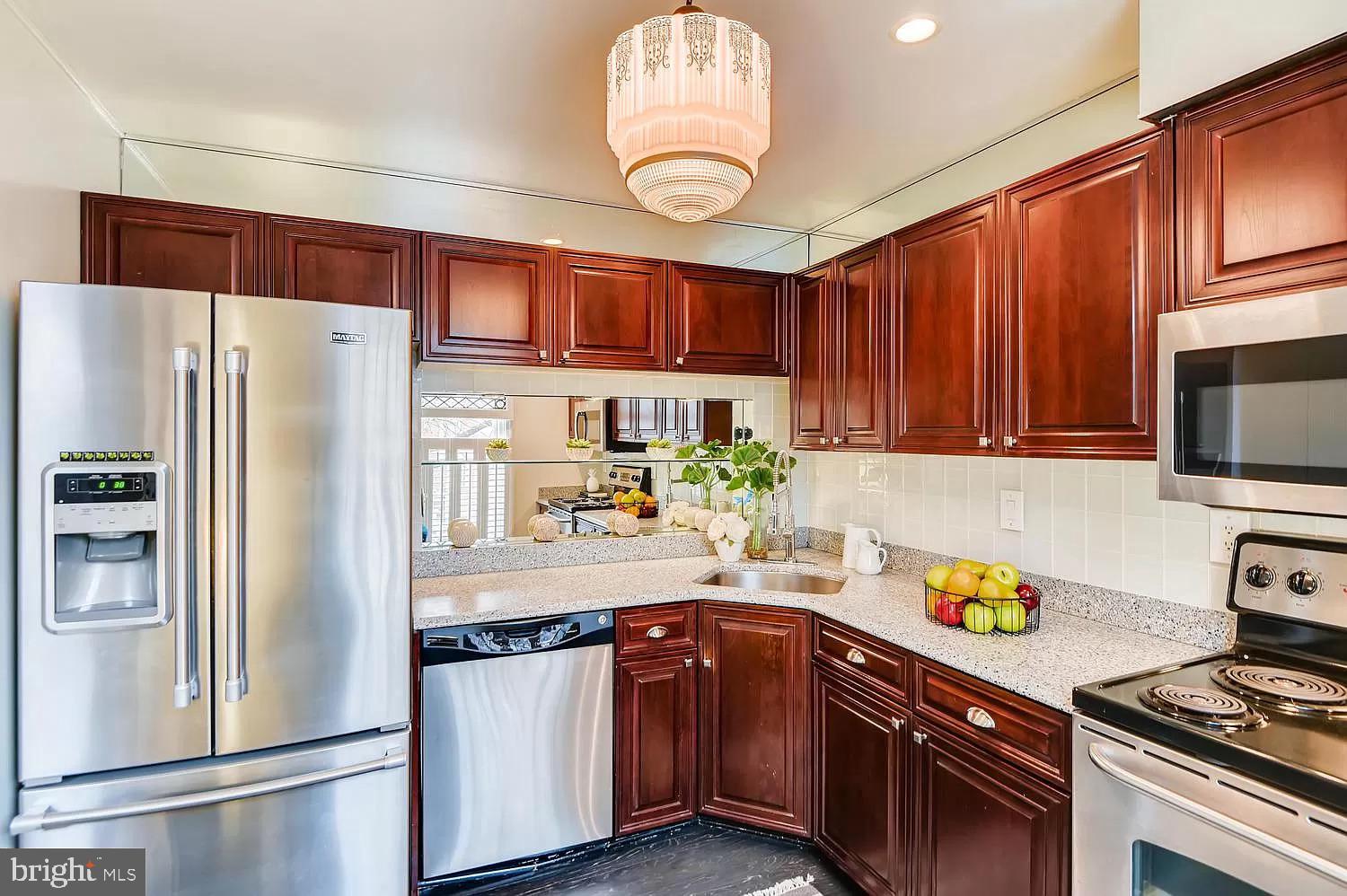 2919 Elliott Street Baltimore, MD 21224 - Photo 5 of 25