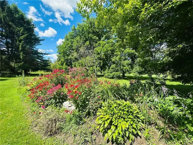 $325,000 | 410 Lick Street, Groton, NY 13073