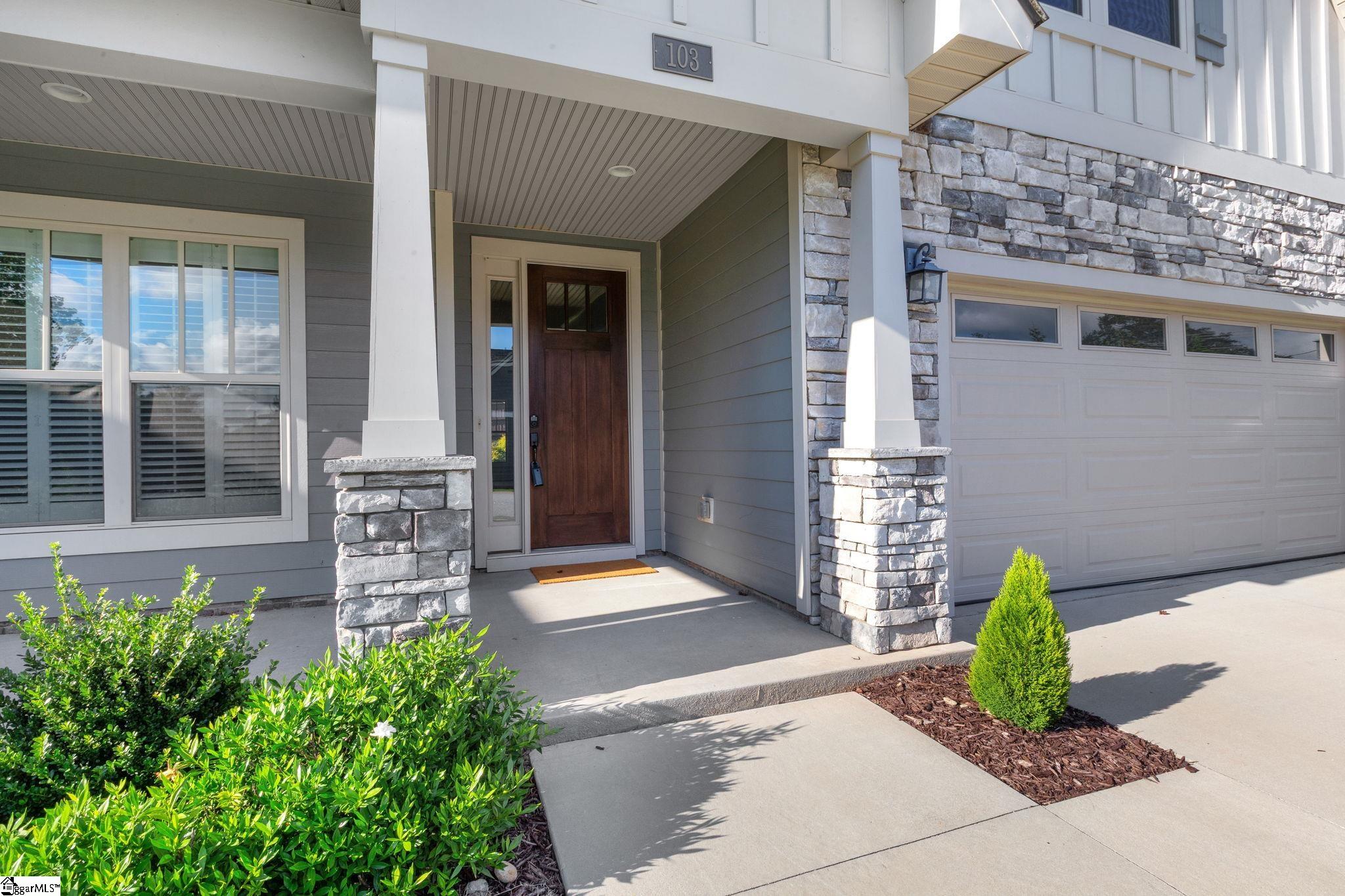 103 Ingrid Place Simpsonville, SC 29681 - Photo 3 of 31