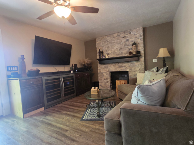 2443 North 950 West Layton, UT 84041 - Photo 7 of 31
