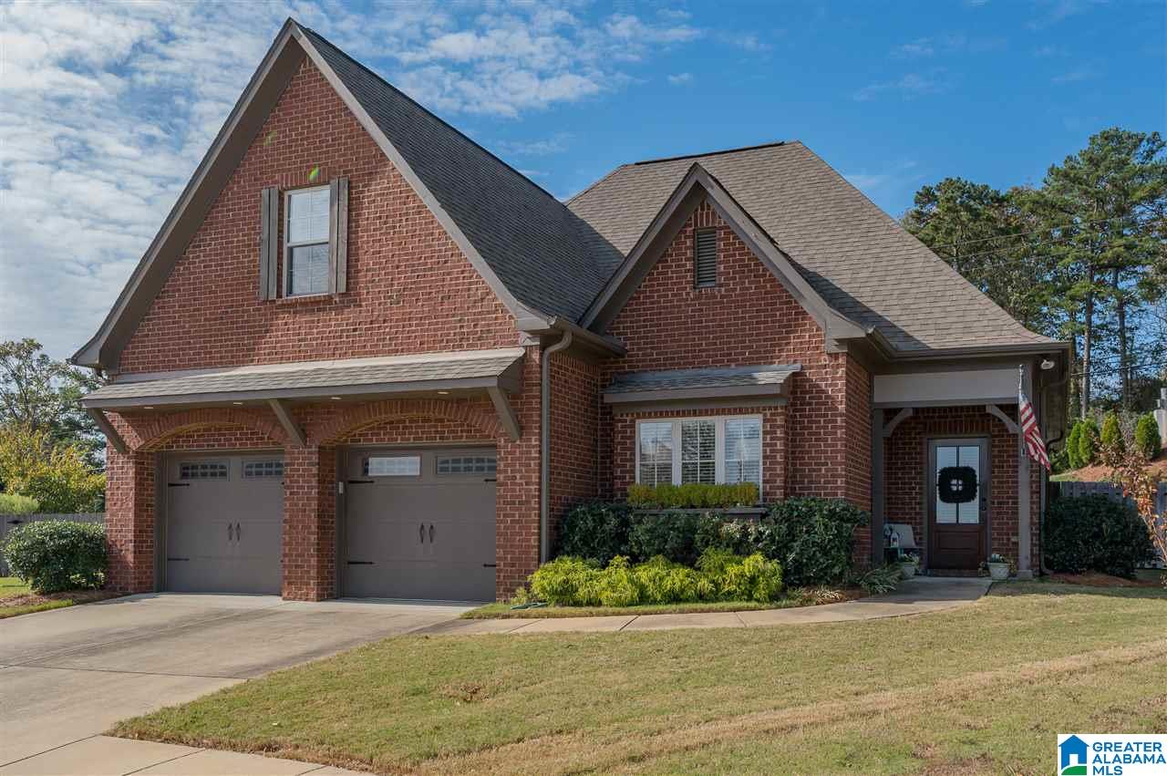 3802 Bainbridge Place Birmingham, AL 35210 - Photo 1 of 44