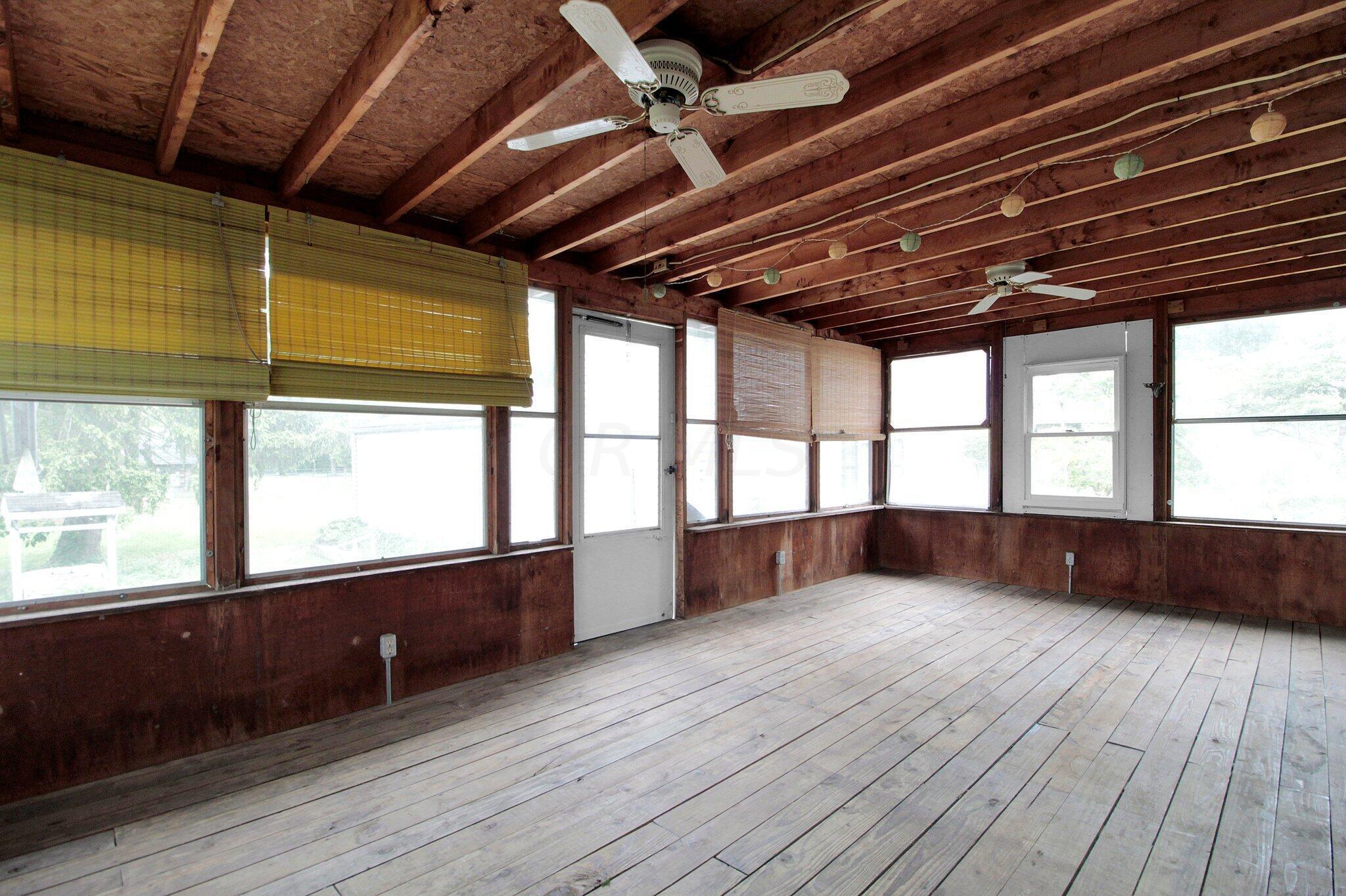 460 Clark State Road Gahanna, OH 43230 - Photo 19 of 25 screen porch