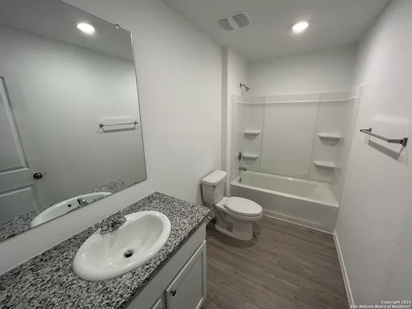 $1,645 | 4206 Osmosis Drive, San Antonio, TX 78223