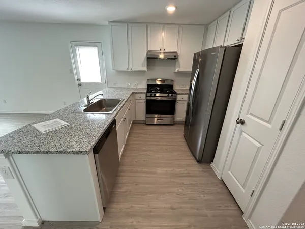 $1,645 | 4206 Osmosis Drive, San Antonio, TX 78223