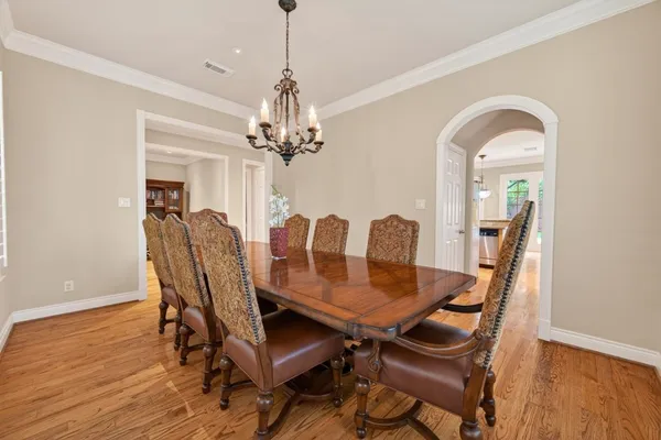 $990,000 | 10932 Lasso Lane, Houston, TX 77079