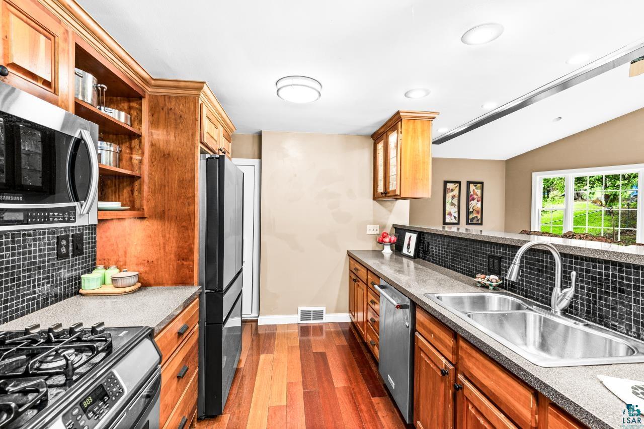 1904 Hartley Road Duluth, MN 55803 - Photo 13 of 58