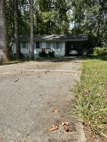 front view of house with yard