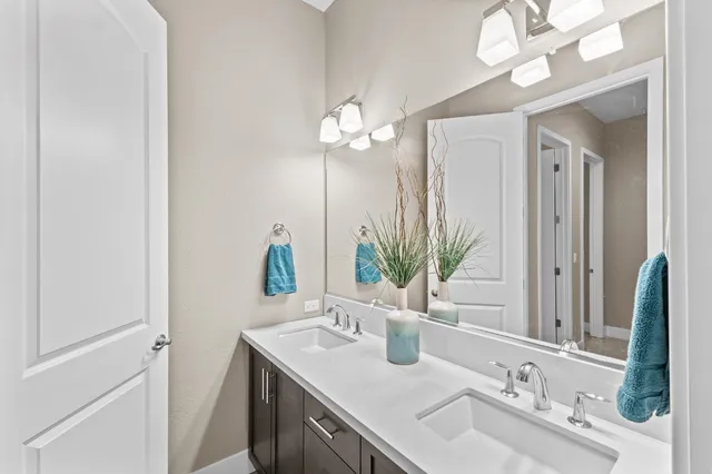 $630,000 | 572 Pinnacle Drive, Madera, CA 93636