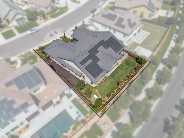 $630,000 | 572 Pinnacle Drive, Madera, CA 93636