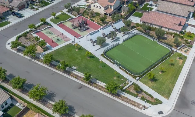 $630,000 | 572 Pinnacle Drive, Madera, CA 93636