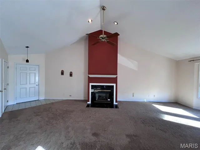 $2,095 | 4501 Eli Drive, Unit I, St. Louis, MO 63128