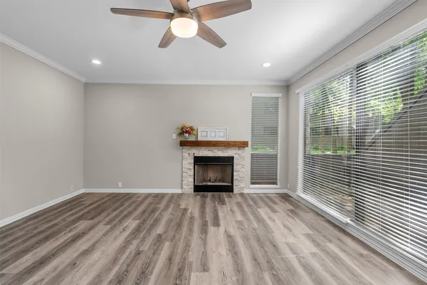 $362,000 | 161 Litchfield Lane, Houston, TX 77024