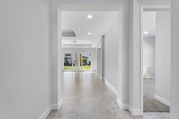 $3,200 | 5747 Shore Pine Place, Loxahatchee, FL 33470