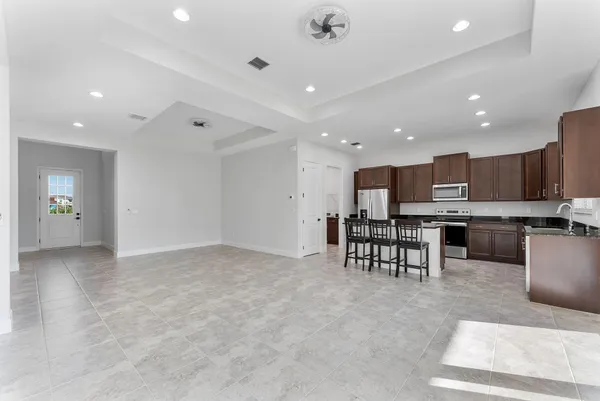 $3,200 | 5747 Shore Pine Place, Loxahatchee, FL 33470