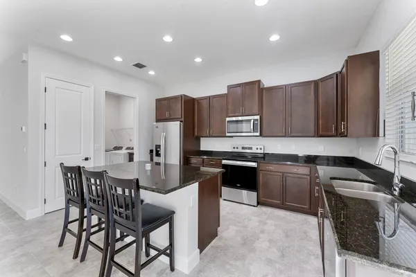 $3,200 | 5747 Shore Pine Place, Loxahatchee, FL 33470