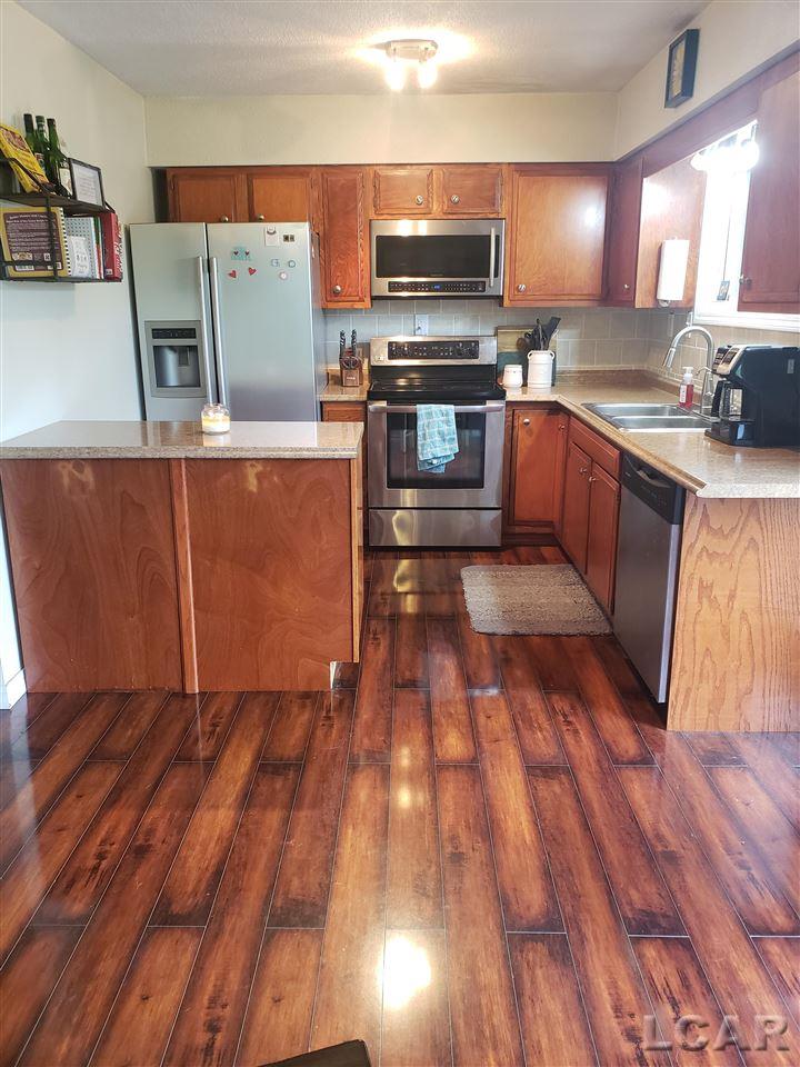 6975 Norvell Road Brooklyn, MI 49230 - Photo 5 of 16 50046864-4.JPG