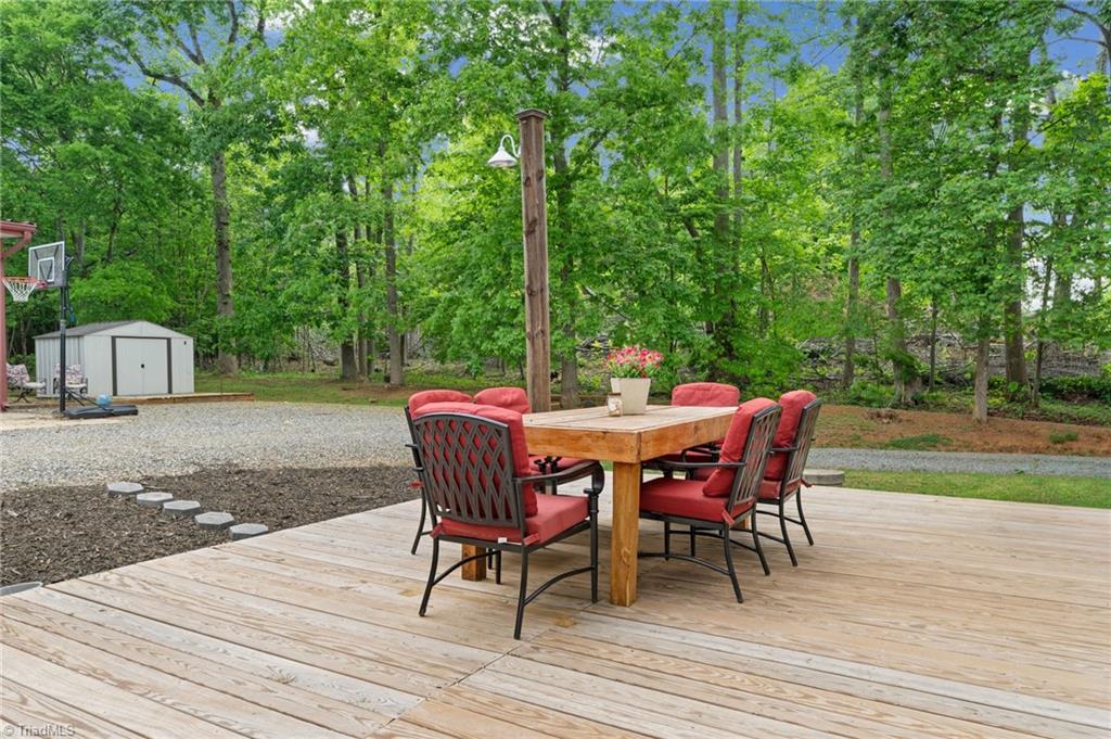 201 Kingwood Road Reidsville, NC 27320 - Photo 11 of 48