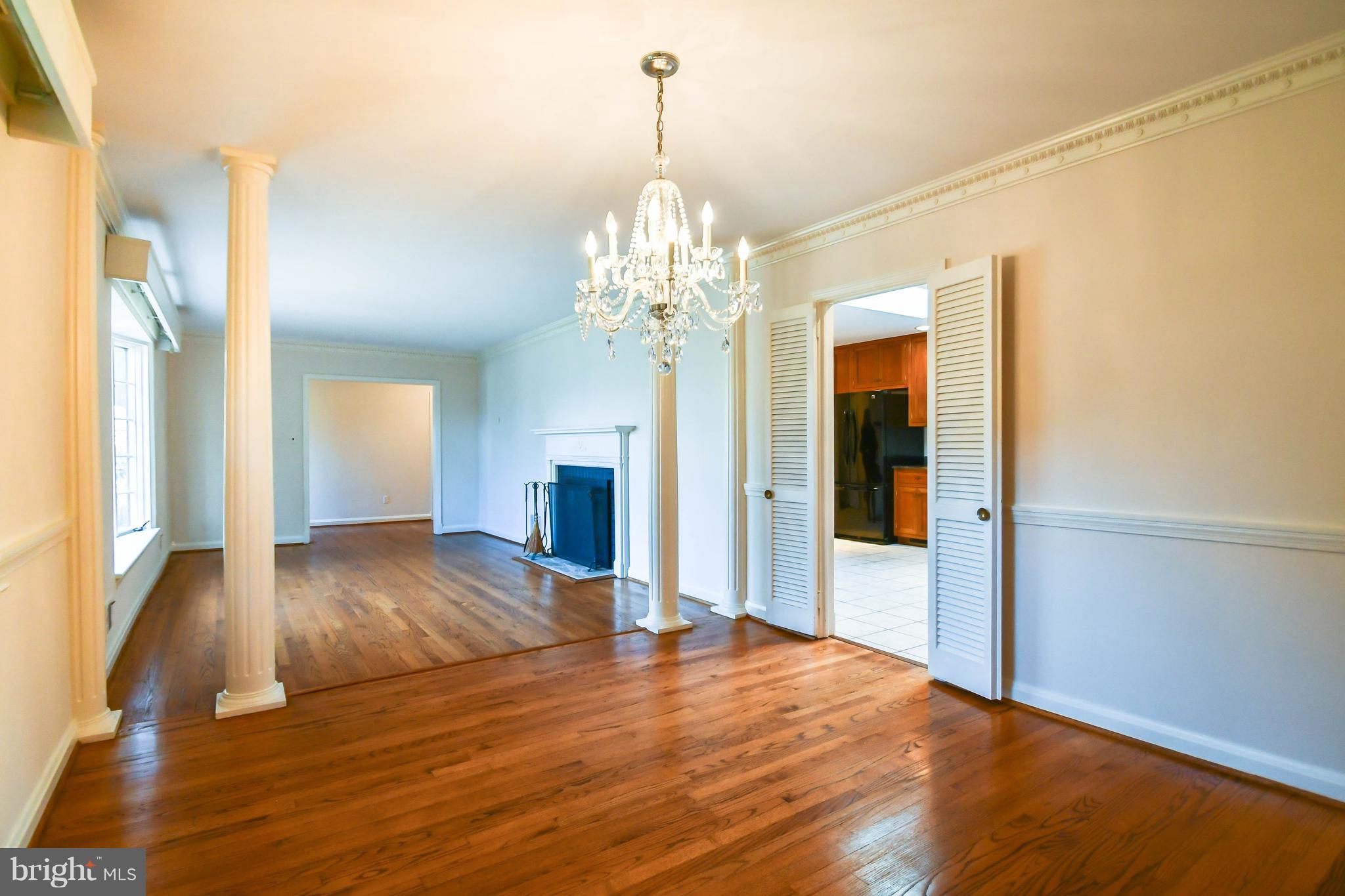 13623 Bardon Road Phoenix, MD 21131 - Photo 11 of 35 Dining Room Off of Kitchen