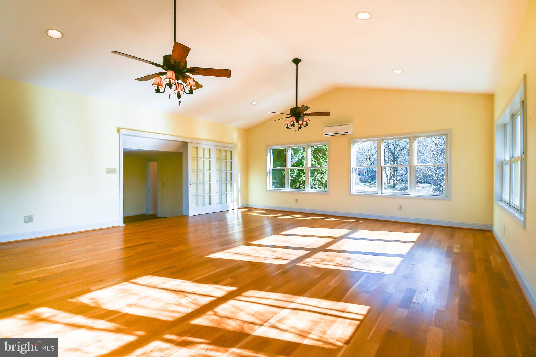 13623 Bardon Road Phoenix, MD 21131 - Photo 17 of 35 Sun Room with Vaulted Ceiling & Recessed Lighting