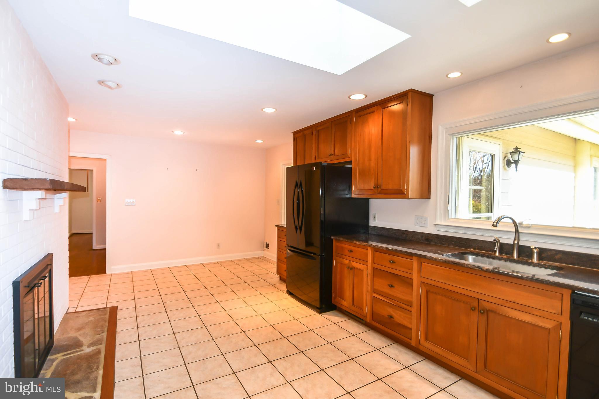 13623 Bardon Road Phoenix, MD 21131 - Photo 4 of 35 Kitchen with Wood Burning Fireplace