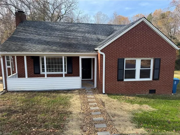 $199,900 | 107 Hillcrest Street, Mocksville, NC 27028