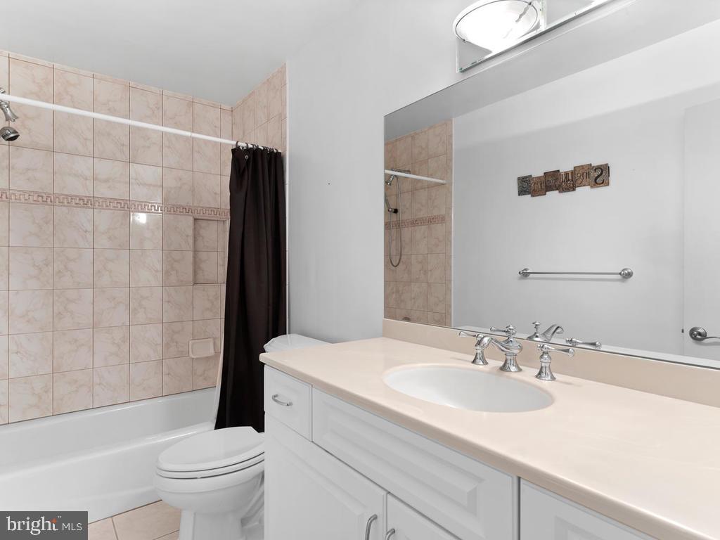 600 Bryants Nursery Road Silver Spring, MD 20905 - Photo 42 of 60 hall bath
