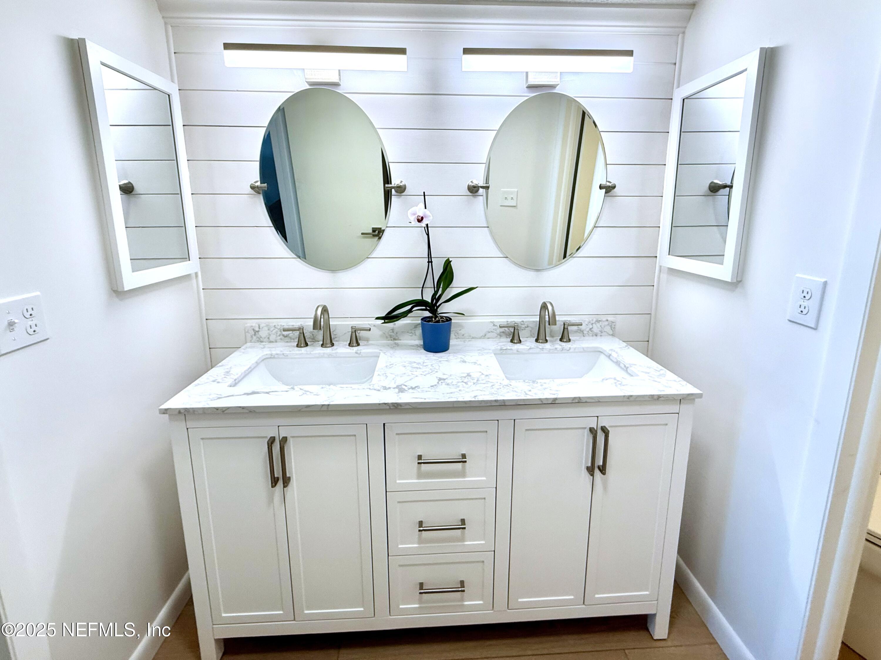 2 Dondanville Road, Unit 703 St. Augustine, FL 32080 - Photo 23 of 50 master bath 2