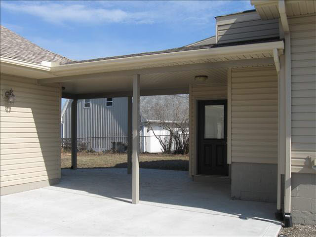 3840 Cousino Road Erie, MI 48133 - Photo 2 of 20 Patio