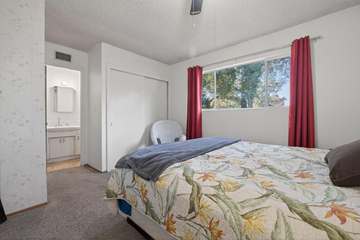 1053 South Rice Road Ojai, CA 93023 - Photo 7 of 11