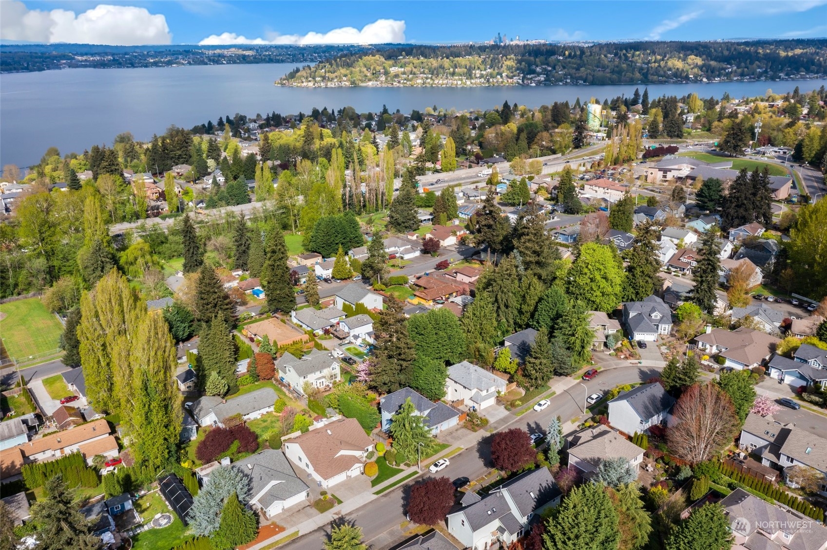 2409 Kennewick Avenue Northeast Renton, WA 98056 - Photo 30 of 30 Gallery Image 30