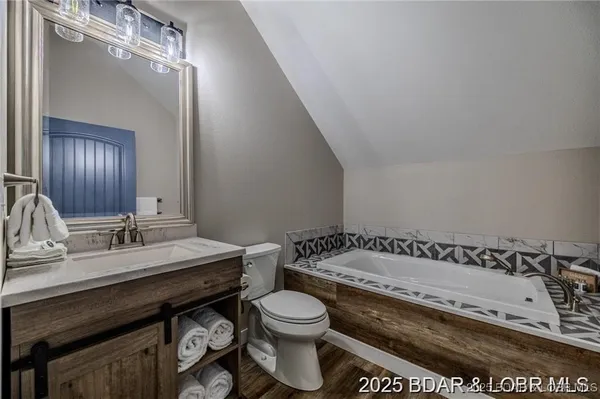 $649,000 | 530 Big Cedar Drive, Camdenton, MO 65020