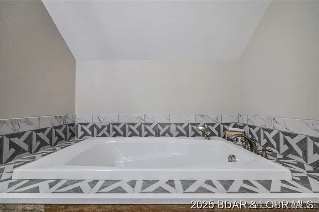 $649,000 | 530 Big Cedar Drive, Camdenton, MO 65020