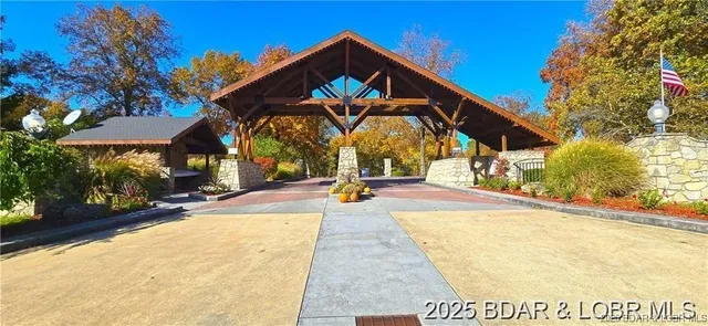 $649,000 | 530 Big Cedar Drive, Camdenton, MO 65020