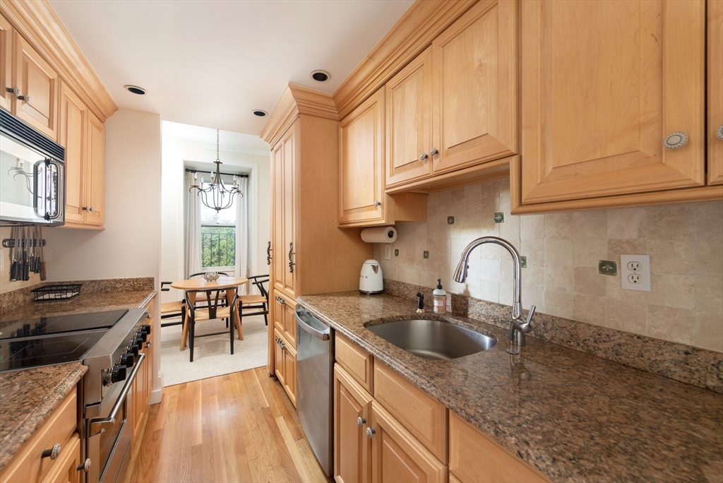 84 Commonwealth Avenue, Unit 4 Boston, MA 02116 - Photo 6 of 22