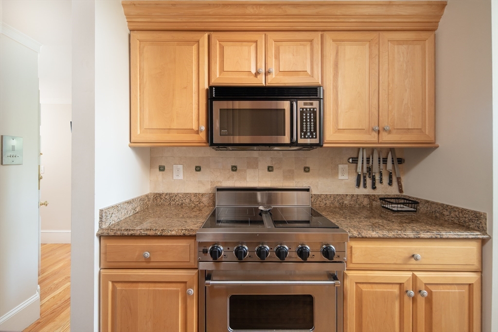 84 Commonwealth Avenue, Unit 4 Boston, MA 02116 - Photo 7 of 22