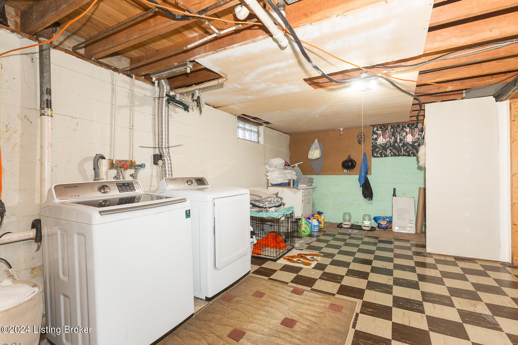 9106 Terry Road Louisville, KY 40258 - Photo 28 of 39 9106 Terry-31