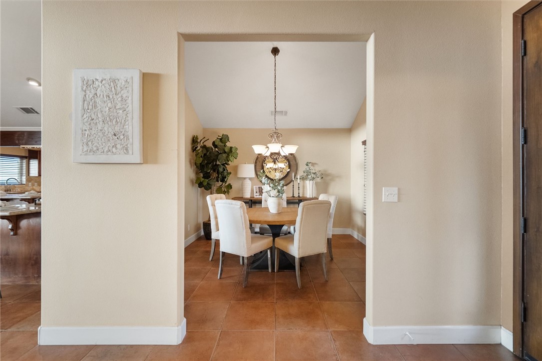 40465 Parado Del Sol Drive Temecula, CA 92592 - Photo 11 of 76