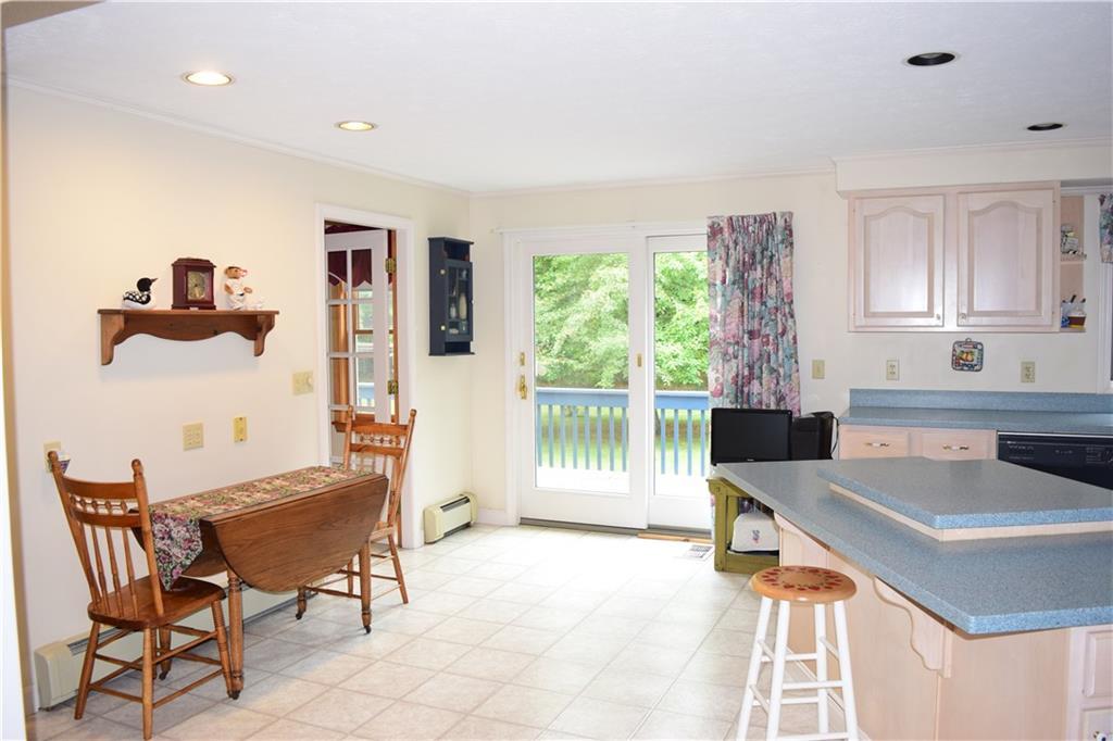 352 Chadbourne Ridge Road North Waterboro, ME 04061 - Photo 7 of 33 Photo