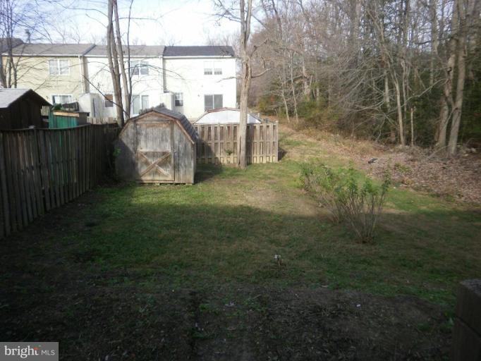 3284 Ryon Court Waldorf, MD 20601 - Photo 8 of 15 Back yard