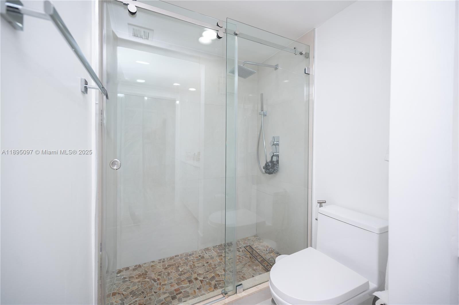 10875 Southwest 112th Avenue, Unit 204 Miami, FL 33176 - Photo 14 of 28