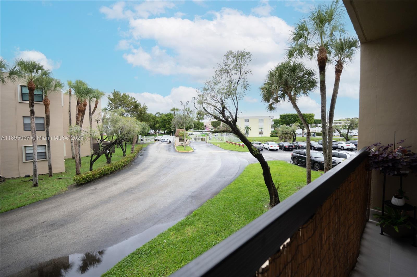 10875 Southwest 112th Avenue, Unit 204 Miami, FL 33176 - Photo 24 of 28