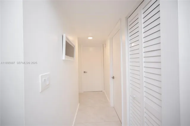 $2,600 | 10875 Southwest 112th Avenue, Unit 204, Miami, FL 33176