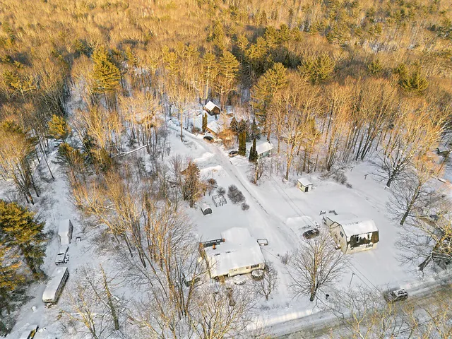 $199,900 | 232 Narrows Pond Road, Winthrop, ME 04364