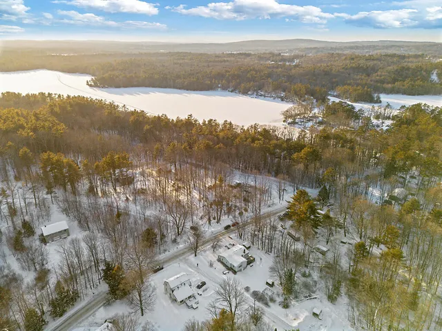 $199,900 | 232 Narrows Pond Road, Winthrop, ME 04364