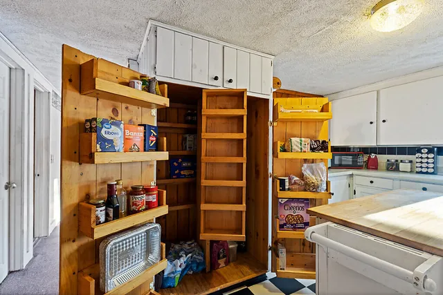 $199,900 | 232 Narrows Pond Road, Winthrop, ME 04364