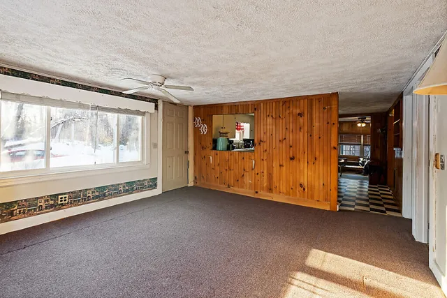 $199,900 | 232 Narrows Pond Road, Winthrop, ME 04364