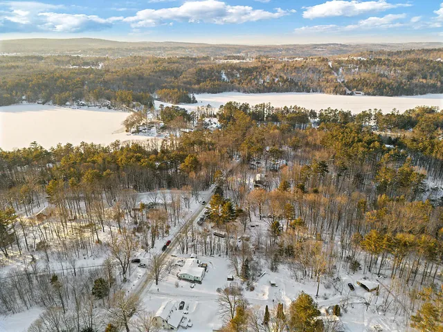 $199,900 | 232 Narrows Pond Road, Winthrop, ME 04364