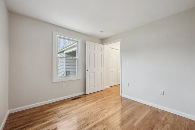 $239,900 | 24 Rushford Meade, Unit 24, Granby, CT 06035